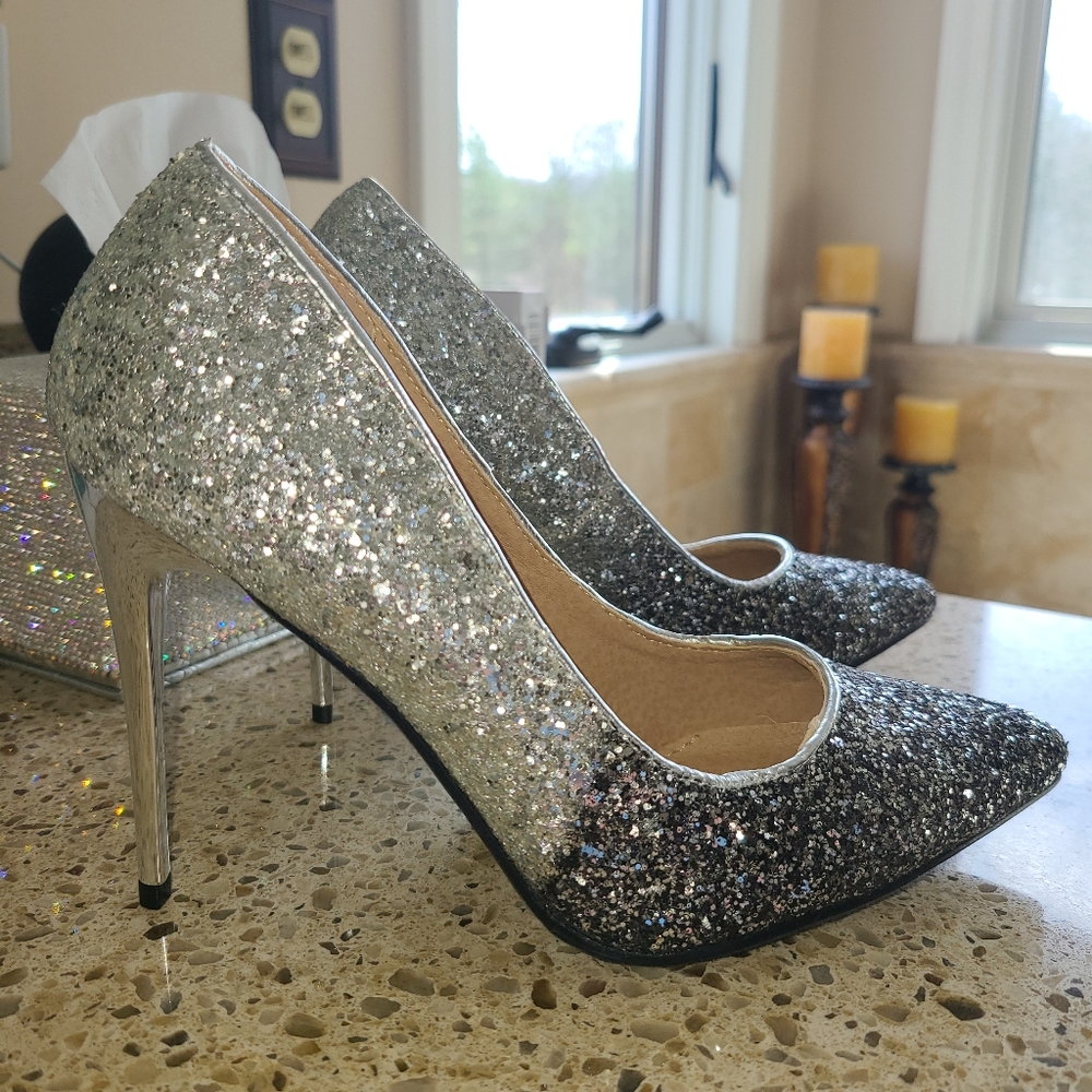 Ombre sparkling gray, black, silver heels
